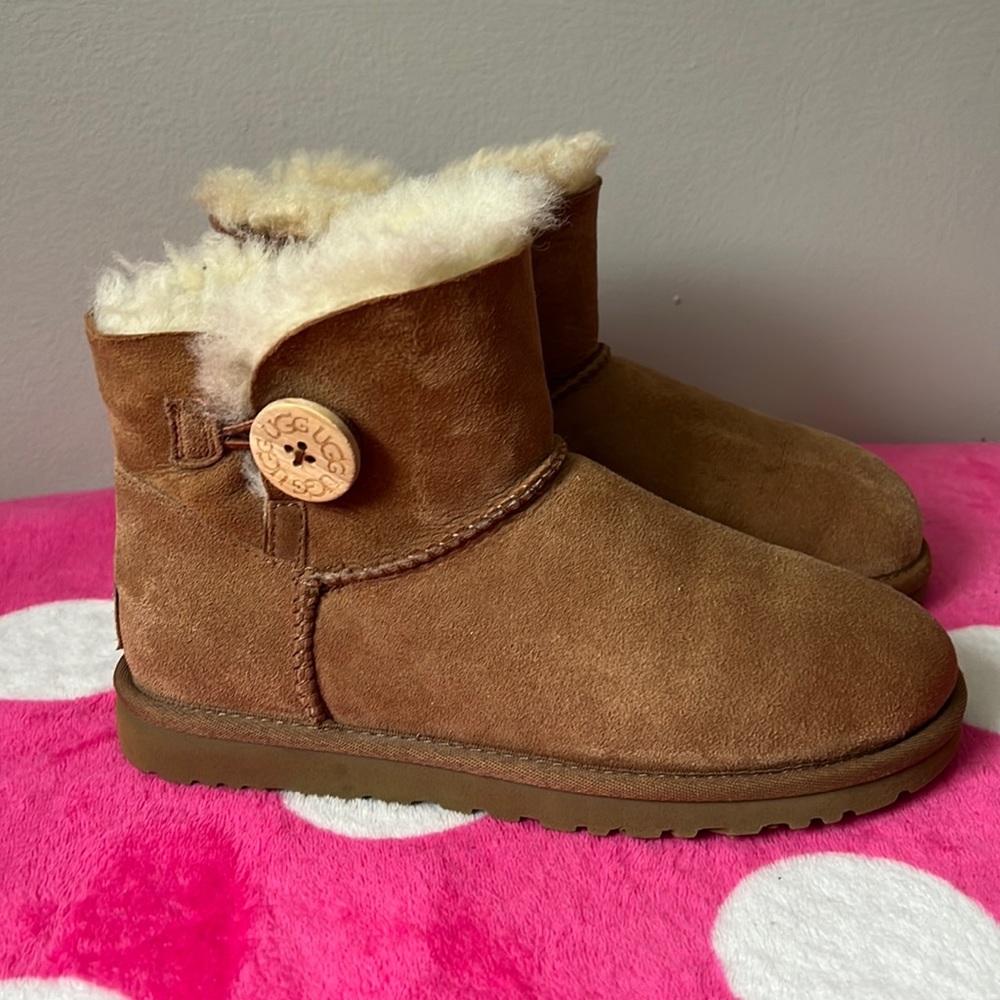 Ugg Mini Bailey Button Boots